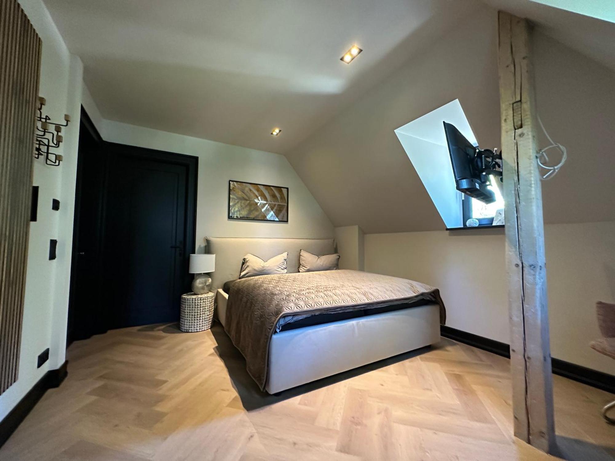 * Stadtvilla Plauen * * Aussergewoehnlich * 2 Zimmerwohnung * Zentrumsnah 外观 照片